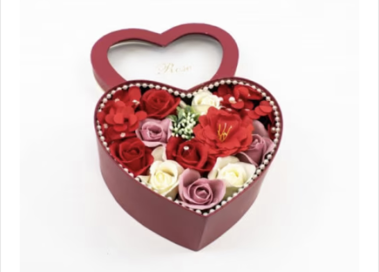 Red heart cu flori de sapun : 1 si 8 Martie